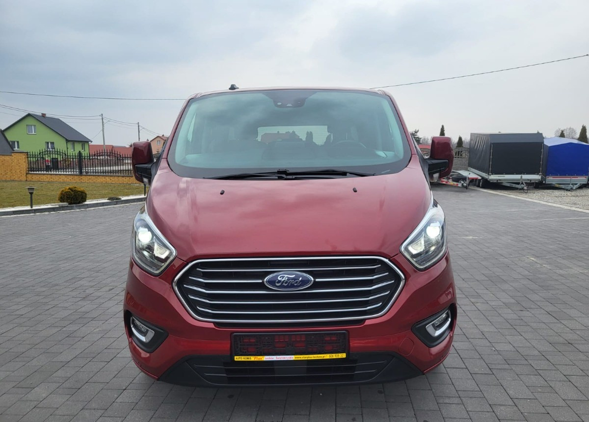 Ford Tourneo Custom Bezwypadkowy Serwisowany Automatik Tytanium X - حافلة صغيرة, ميكروباص: صورة 5 Ford Tourneo Custom Bezwypadkowy Serwisowany Automatik Tytanium X - حافلة صغيرة, ميكروباص: صورة 5