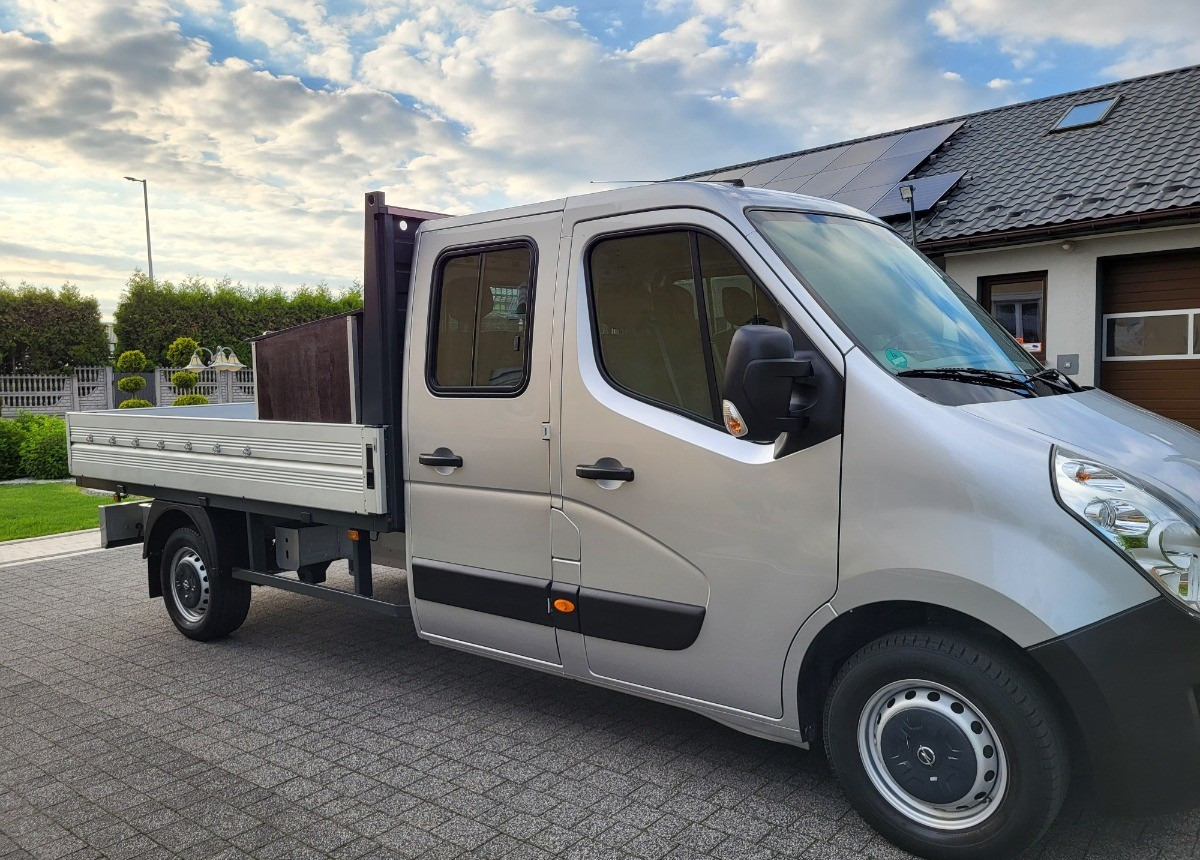 Opel Movano Doka 7 osobowy z Niemiec VAT 23 - شاحنة توصيل مفتوحة, الشاحنات الصغيرة كابينة مزدوجة: صورة 2 Opel Movano Doka 7 osobowy z Niemiec VAT 23 - شاحنة توصيل مفتوحة, الشاحنات الصغيرة كابينة مزدوجة: صورة 2