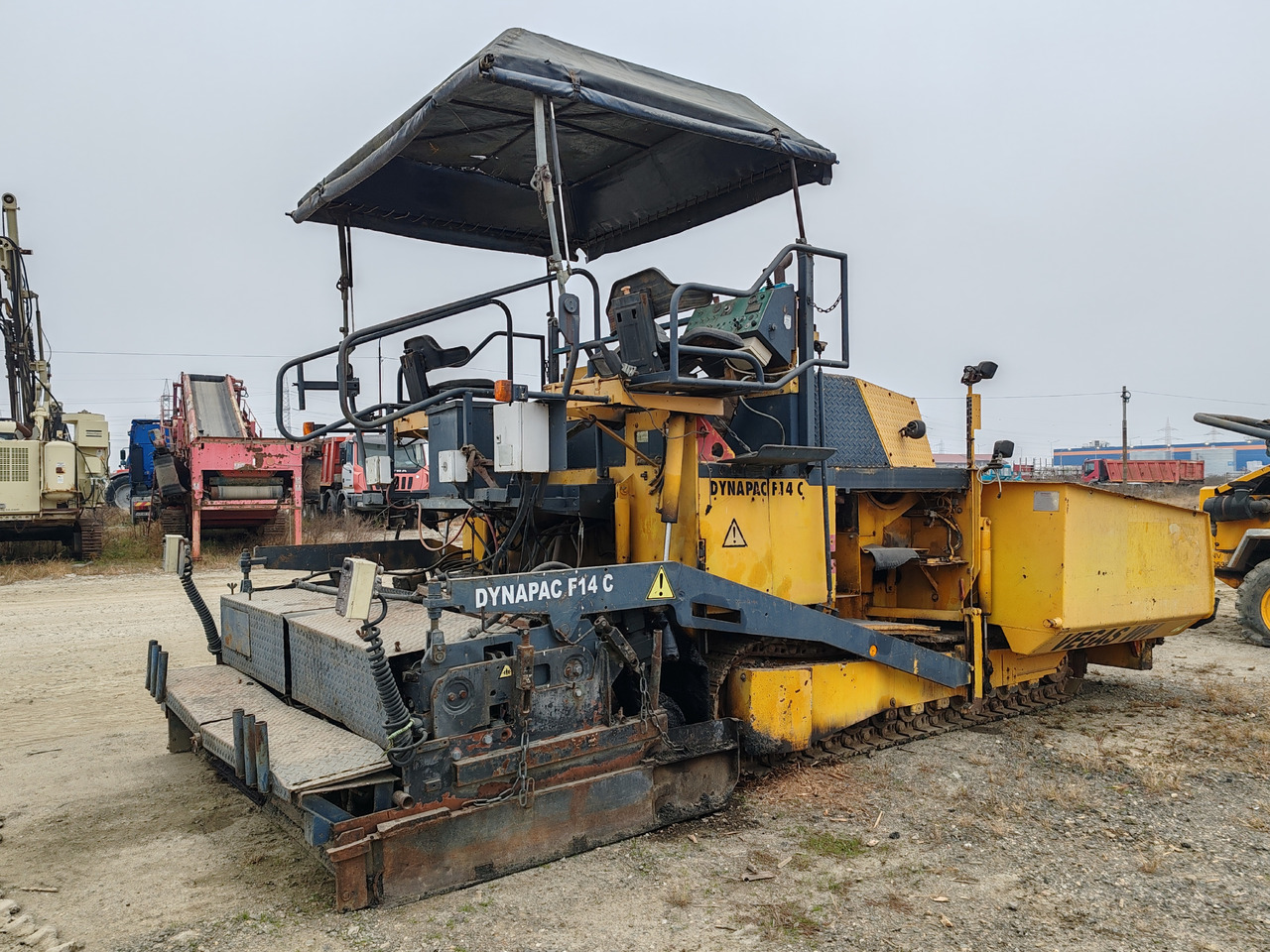 Dynapac F14C - موزع الأسفلت: صورة 3 Dynapac F14C - موزع الأسفلت: صورة 3