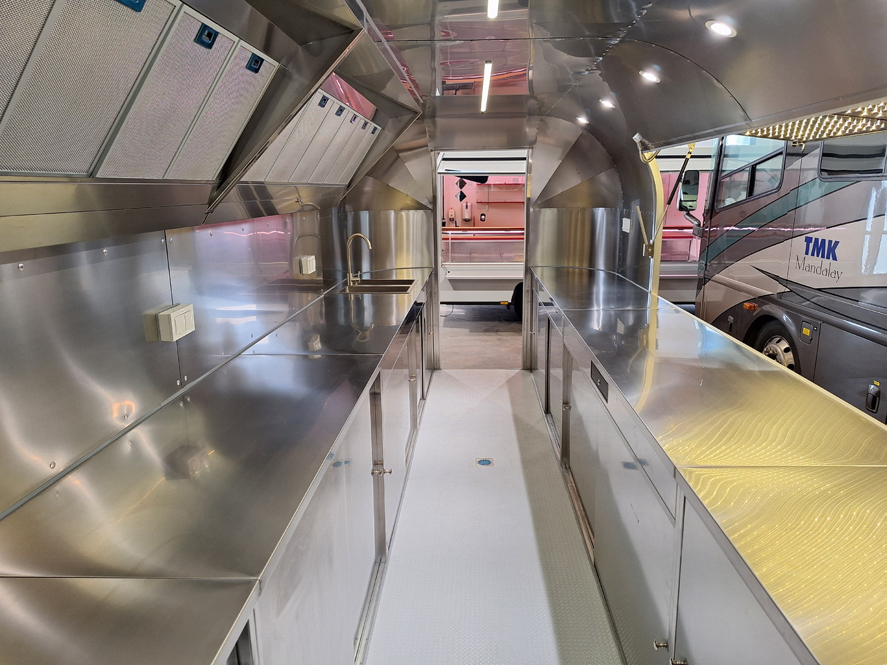 Deli Star Trailer American 4000 - EU standards - بيع مقطورة: صورة 5 Deli Star Trailer American 4000 - EU standards - بيع مقطورة: صورة 5