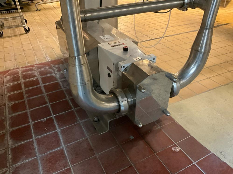 INOXPA SLR 4-100 - ضاغط هوائي: صورة 2 INOXPA SLR 4-100 - ضاغط هوائي: صورة 2