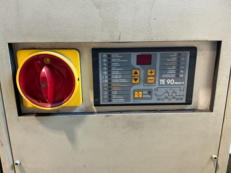 Tecna 4610N - آلة تصنيع المعادن: صورة 5 Tecna 4610N - آلة تصنيع المعادن: صورة 5