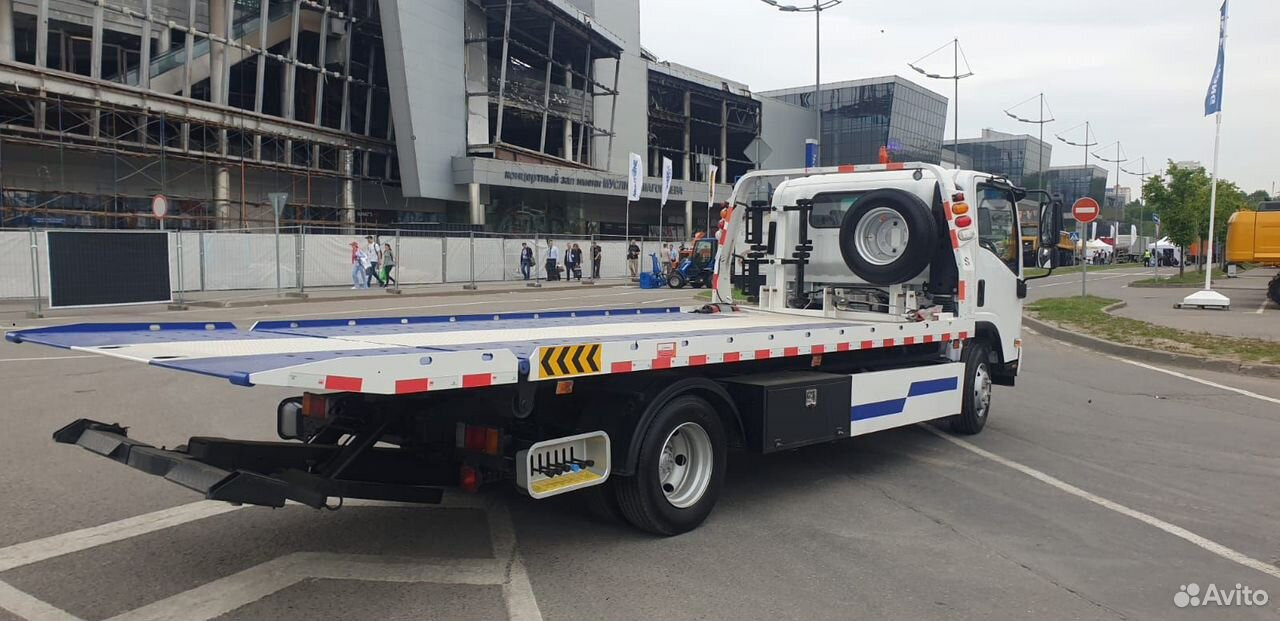 Isuzu ELF (N-series) - شاحنة سحب: صورة 4 Isuzu ELF (N-series) - شاحنة سحب: صورة 4