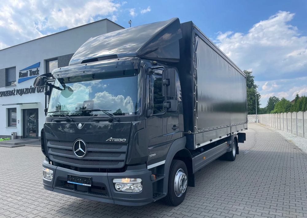Mercedes-Benz ATEGO 1218 - شاحنة ذات ستائر جانبية: صورة 1 Mercedes-Benz ATEGO 1218 - شاحنة ذات ستائر جانبية: صورة 1