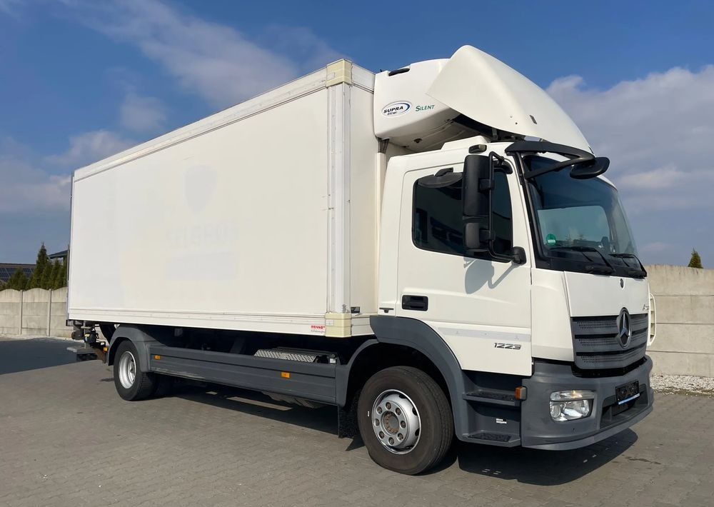 Mercedes-Benz ATEGO 1223/ CHŁODNIA/ 15 PALET - شاحنة ذات مبرد: صورة 4 Mercedes-Benz ATEGO 1223/ CHŁODNIA/ 15 PALET - شاحنة ذات مبرد: صورة 4