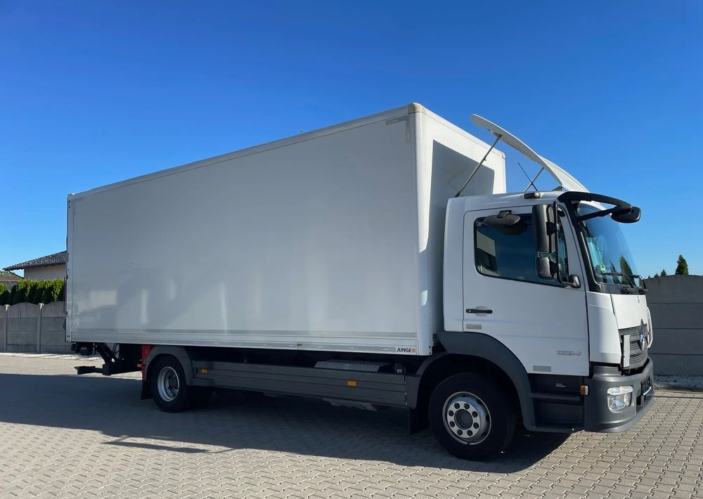Mercedes-Benz ATEGO 1224 - شاحنة صندوقية: صورة 4 Mercedes-Benz ATEGO 1224 - شاحنة صندوقية: صورة 4