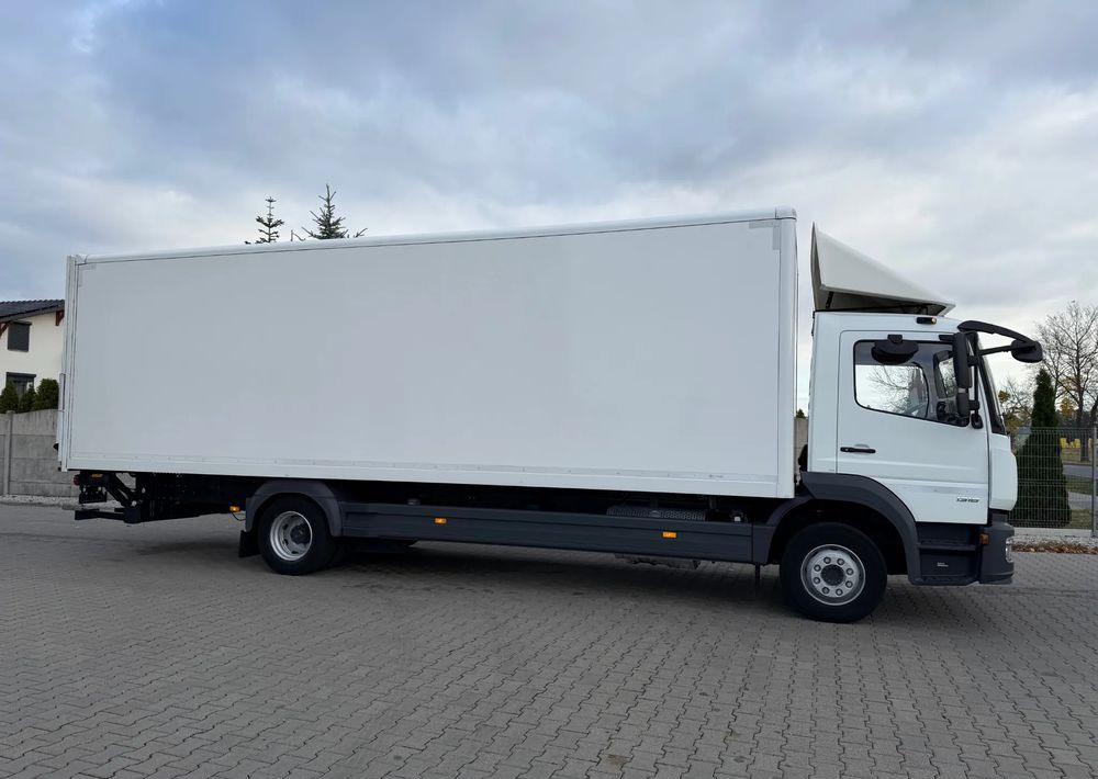 Mercedes-Benz ATEGO 1318 IZOTERMA 20 PALET! - شاحنة صندوقية: صورة 4 Mercedes-Benz ATEGO 1318 IZOTERMA 20 PALET! - شاحنة صندوقية: صورة 4