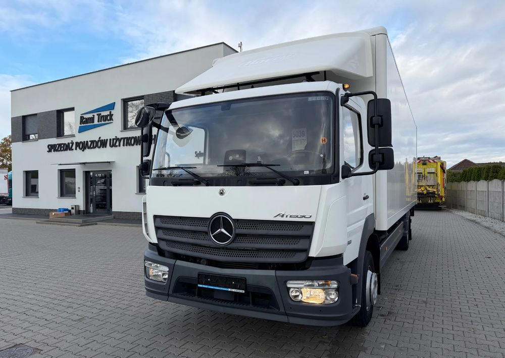 Mercedes-Benz ATEGO 1318 IZOTERMA 20 PALET! - شاحنة صندوقية: صورة 1 Mercedes-Benz ATEGO 1318 IZOTERMA 20 PALET! - شاحنة صندوقية: صورة 1