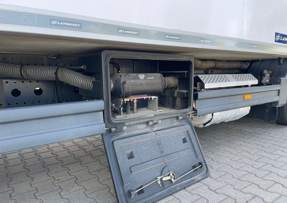 Mercedes-Benz ATEGO 818, IZOTERMA OGRZEWANA! - شاحنة صندوقية: صورة 4 Mercedes-Benz ATEGO 818, IZOTERMA OGRZEWANA! - شاحنة صندوقية: صورة 4