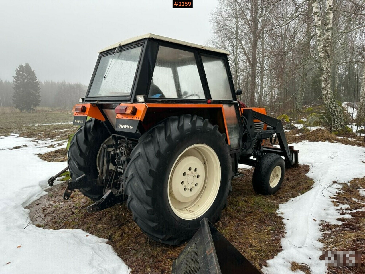Tractor Ursus C385 Deluxe! with loader and implements - جرار: صورة 5 Tractor Ursus C385 Deluxe! with loader and implements - جرار: صورة 5