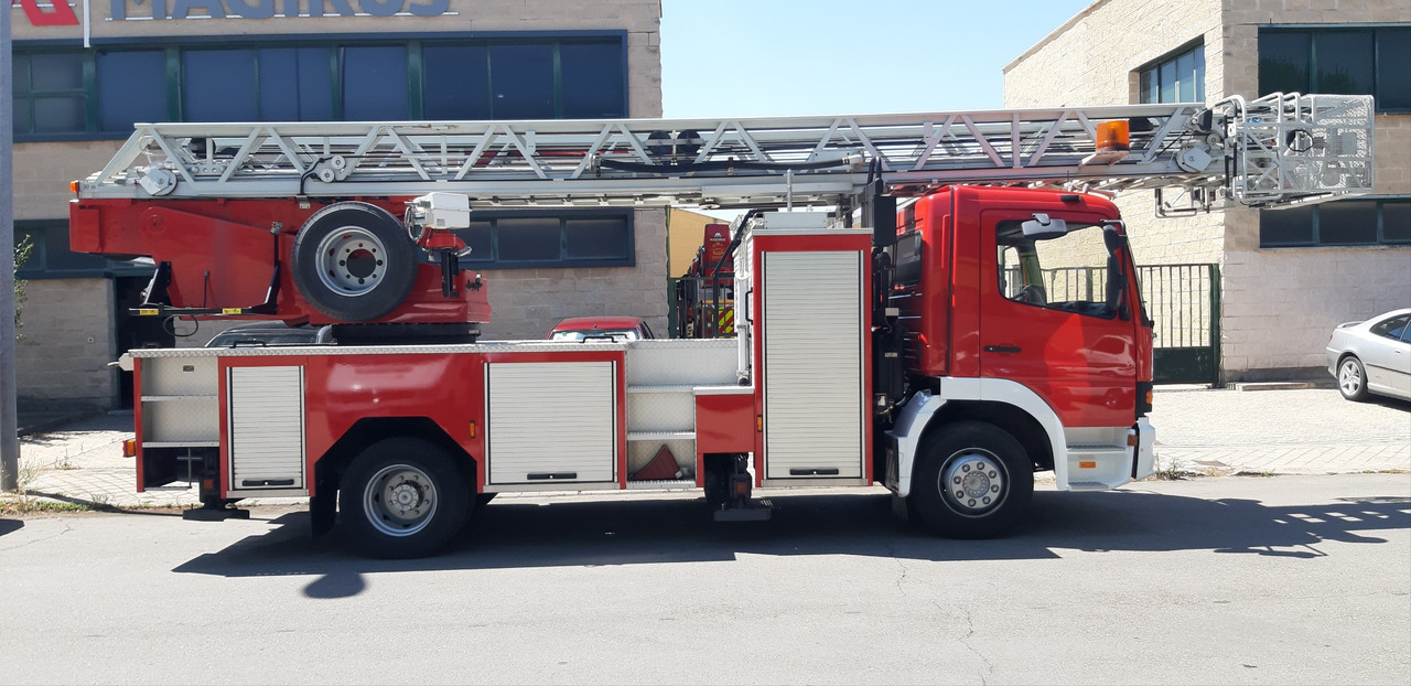 MERCEDES-BENZ 1528F MAGIRUS DLK 23-12 - شاحنة حريق: صورة 1 MERCEDES-BENZ 1528F MAGIRUS DLK 23-12 - شاحنة حريق: صورة 1