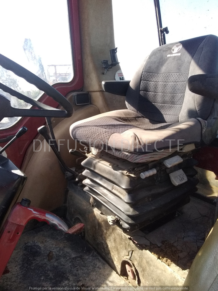 CASE IH TRACTEUR AGRICOLE 845 XL - جرار: صورة 5 CASE IH TRACTEUR AGRICOLE 845 XL - جرار: صورة 5