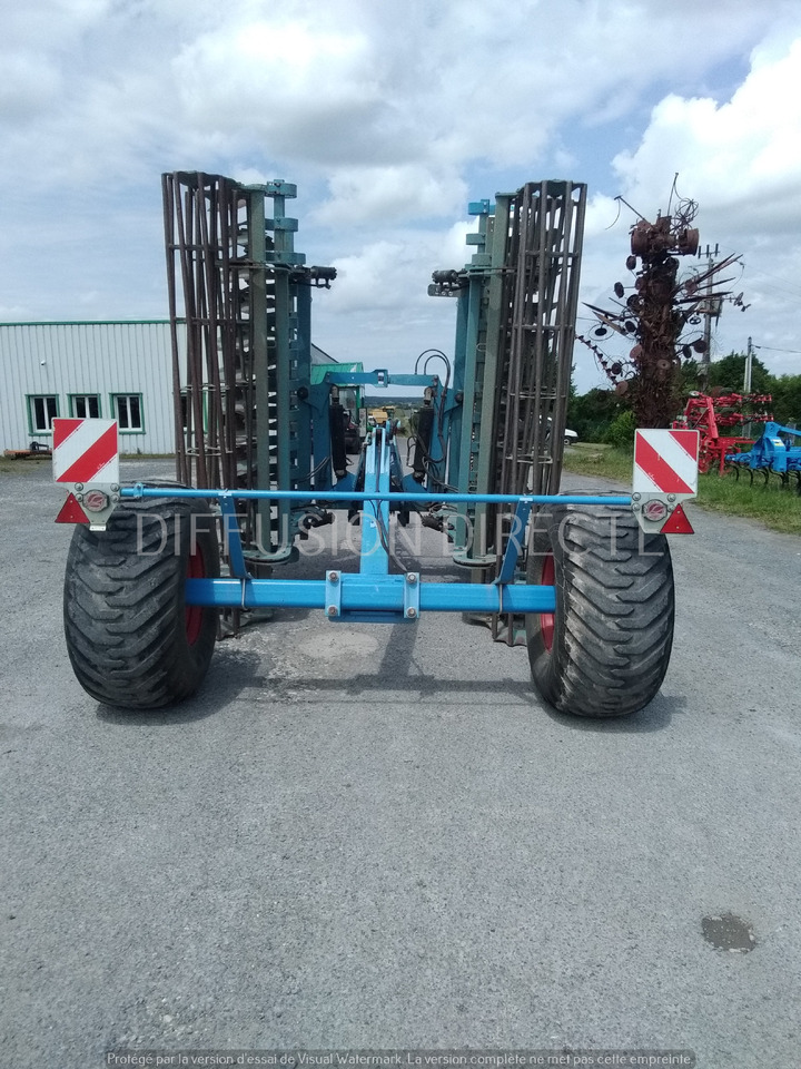 LEMKEN DECHAUMEUR A DISQUES HELIODOR H 8 SF - مسفلة قرصية: صورة 5 LEMKEN DECHAUMEUR A DISQUES HELIODOR H 8 SF - مسفلة قرصية: صورة 5