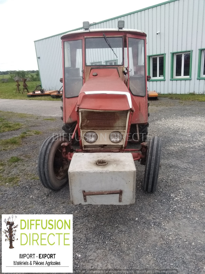 RENAULT TRACTEUR AGRICOLE 56 - جرار: صورة 1 RENAULT TRACTEUR AGRICOLE 56 - جرار: صورة 1