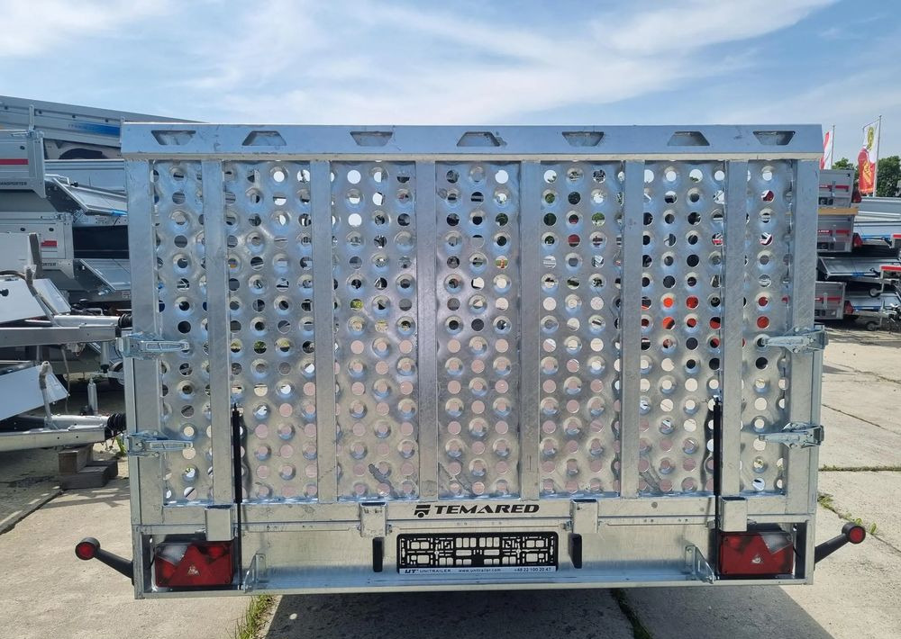 TEMARED UNIVERSAL 5121/3 3.5T R10C SKLEJKA - مقطورة نقل اوتوماتيكي: صورة 4 TEMARED UNIVERSAL 5121/3 3.5T R10C SKLEJKA - مقطورة نقل اوتوماتيكي: صورة 4