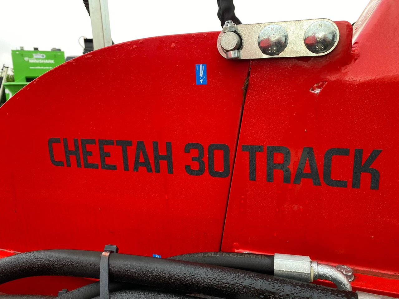 UFKES Greentec Cheetah 30 Tracked - قاطعة الأخشاب: صورة 3 UFKES Greentec Cheetah 30 Tracked - قاطعة الأخشاب: صورة 3