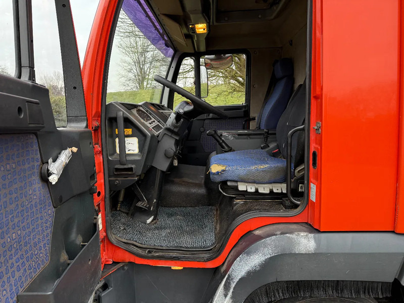 شاحنة صندوقية MAN L20 Bakwagen 4x2 Manual EUR 3 NL TRUCK: صورة 11 شاحنة صندوقية MAN L20 Bakwagen 4x2 Manual EUR 3 NL TRUCK: صورة 11