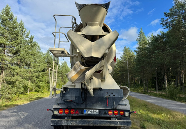 Liebherr12m3 Perävaunu - نصف مقطورة خلاطة خرسانة: صورة 3 Liebherr12m3 Perävaunu - نصف مقطورة خلاطة خرسانة: صورة 3