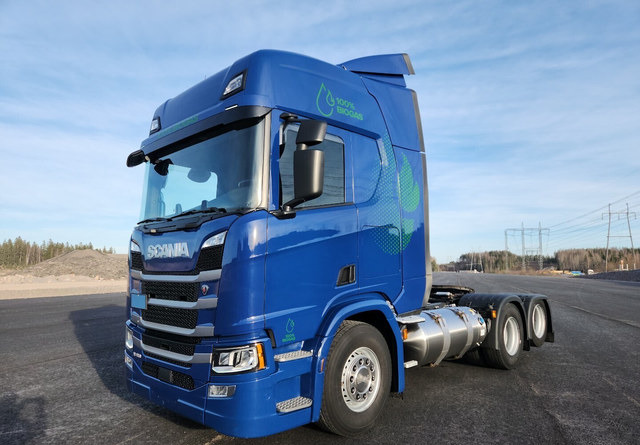 ScaniaR410 LNG / LBG 6x2 - رأس تريلا: صورة 1 ScaniaR410 LNG / LBG 6x2 - رأس تريلا: صورة 1