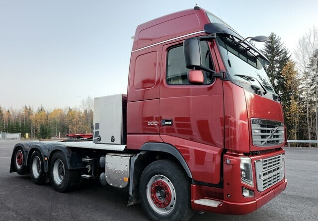 Volvo FH16 600 8x4 - مقطورة السحب: صورة 5 Volvo FH16 600 8x4 - مقطورة السحب: صورة 5