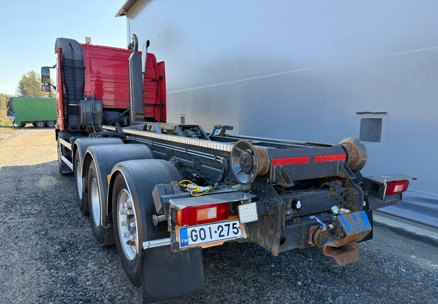 Volvo FH16 - شاحنة برافعة خطافية: صورة 5 Volvo FH16 - شاحنة برافعة خطافية: صورة 5