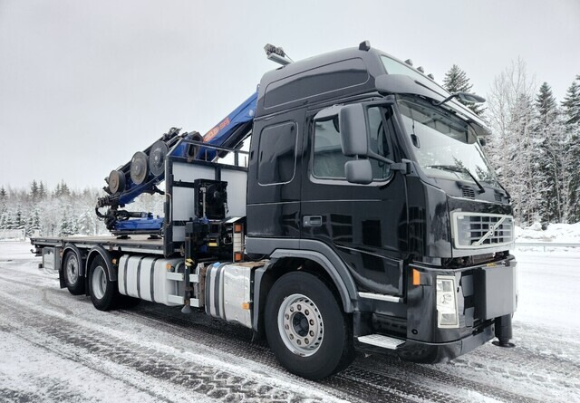 شاحنات مسطحة, شاحنة كرين VolvoFM 420 6x2: صورة 7