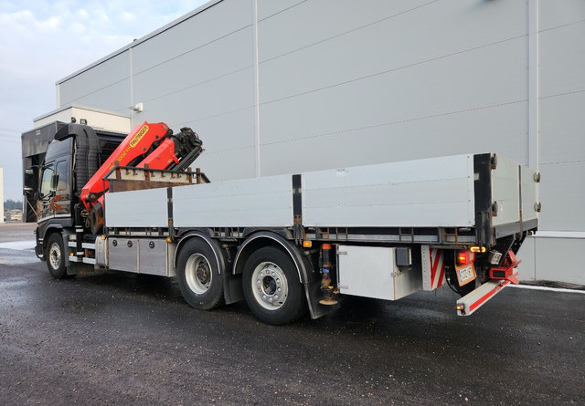 VolvoFMX 6x2 - شاحنات مسطحة, شاحنة كرين: صورة 3 VolvoFMX 6x2 - شاحنات مسطحة, شاحنة كرين: صورة 3