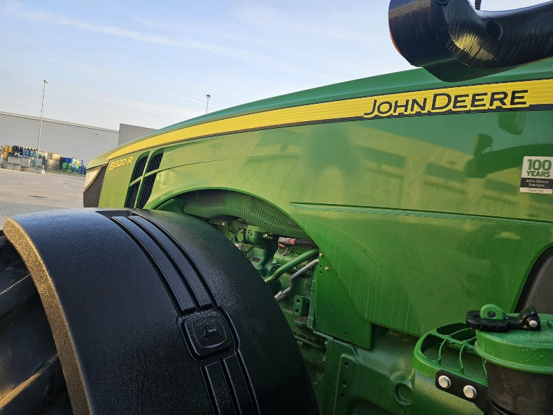 JOHN DEERE 8410 - جرار: صورة 2 JOHN DEERE 8410 - جرار: صورة 2
