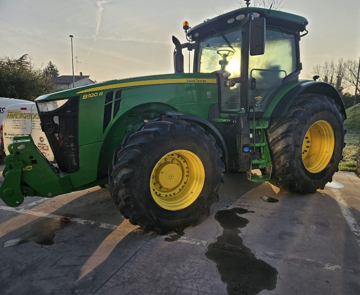 JOHN DEERE 8410 - جرار: صورة 3 JOHN DEERE 8410 - جرار: صورة 3