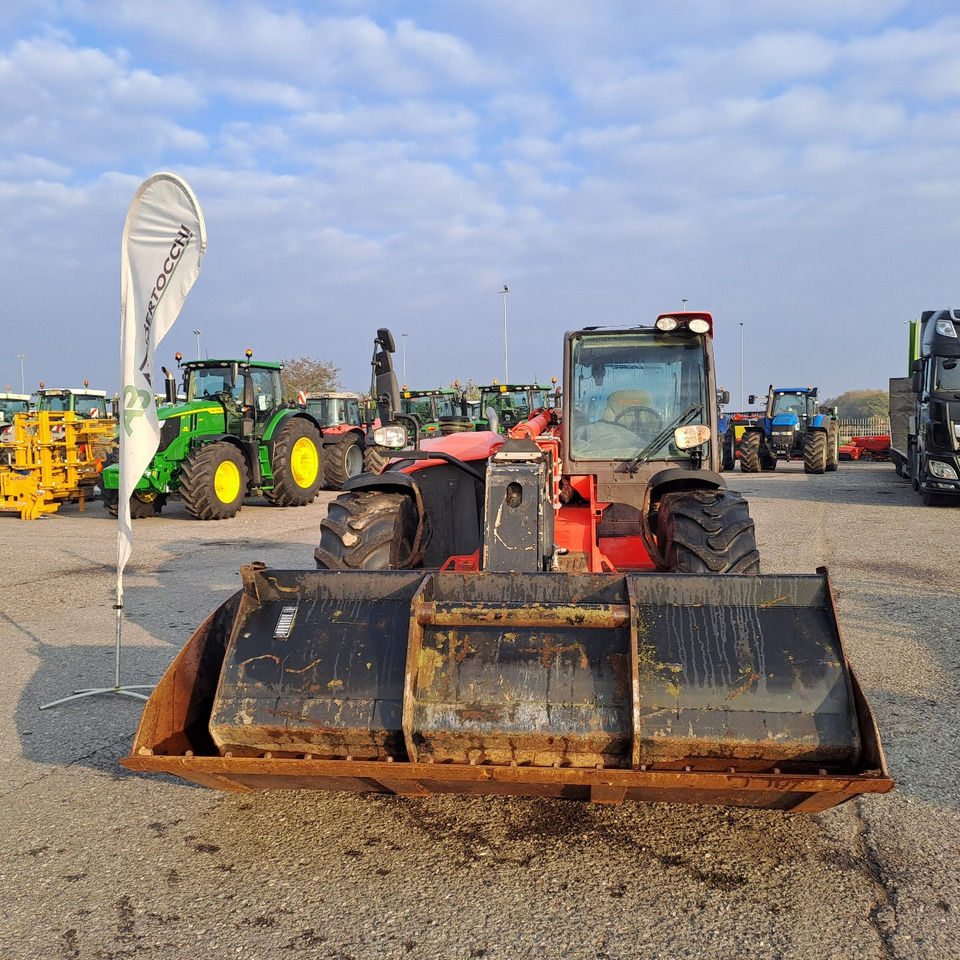 MANITOU MLT935H - آلة رفع ونقل تلسكوبية: صورة 3 MANITOU MLT935H - آلة رفع ونقل تلسكوبية: صورة 3