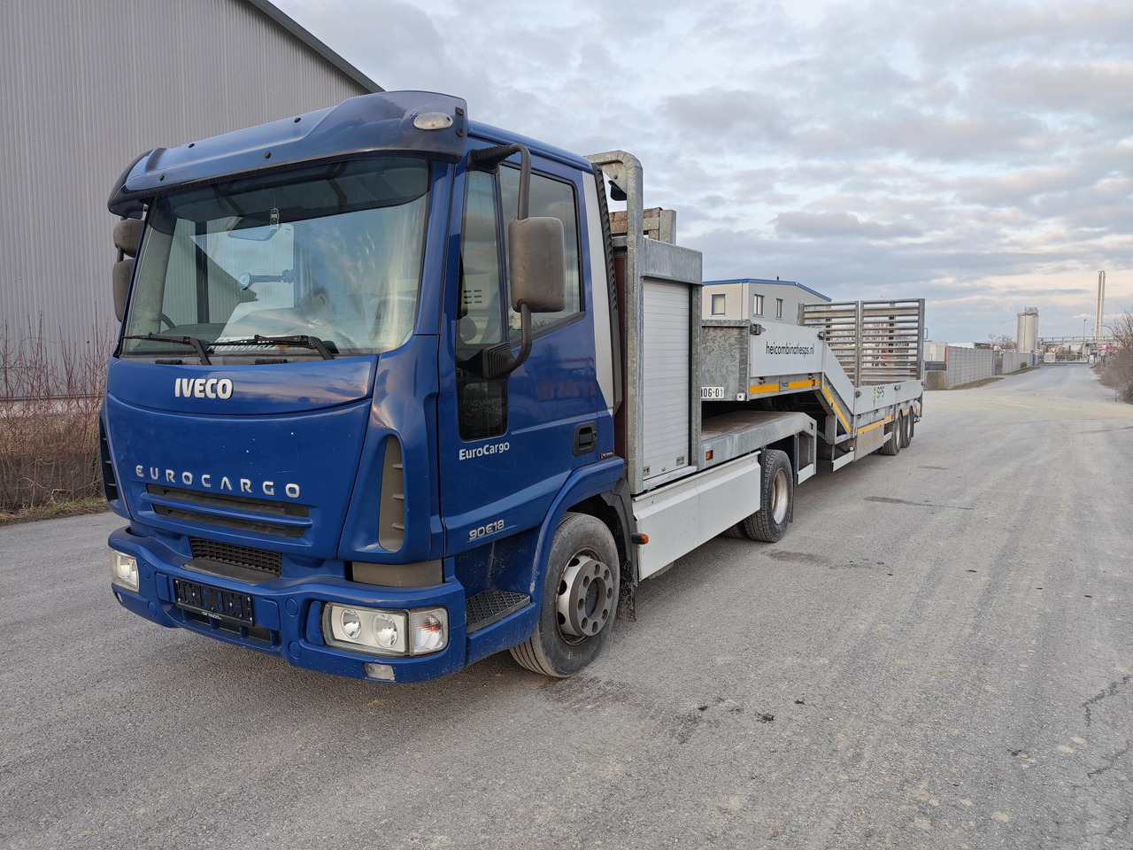 Iveco Eurovargo 90E18 + Veldhuizen P38-2 - مقطورة السحب: صورة 1 Iveco Eurovargo 90E18 + Veldhuizen P38-2 - مقطورة السحب: صورة 1