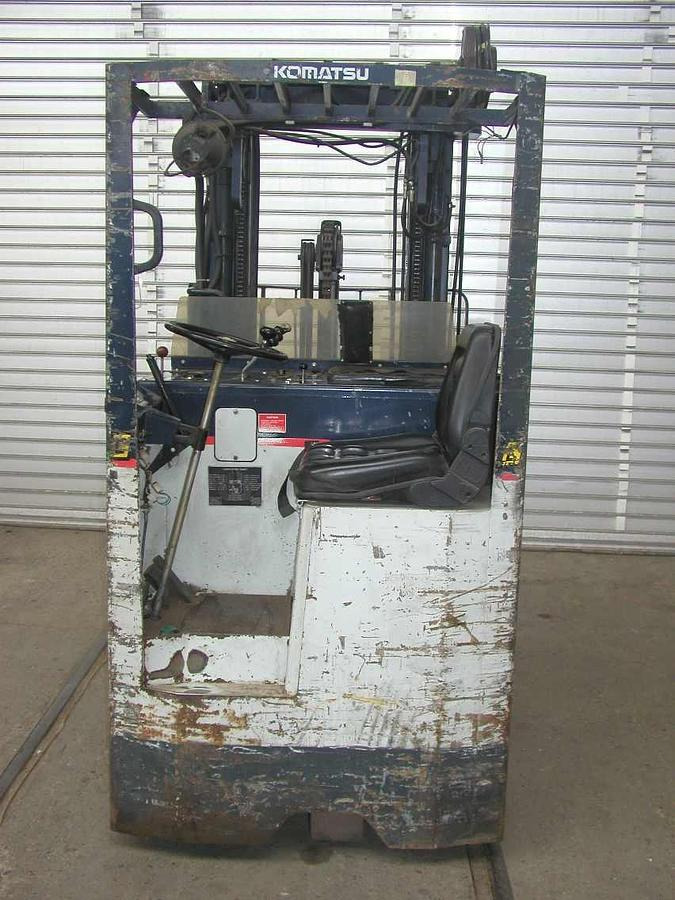Gabelstapler KLOZ-KOMATSU - رافعة شوكية للوصول للأماكن الضيقة: صورة 3 Gabelstapler KLOZ-KOMATSU - رافعة شوكية للوصول للأماكن الضيقة: صورة 3