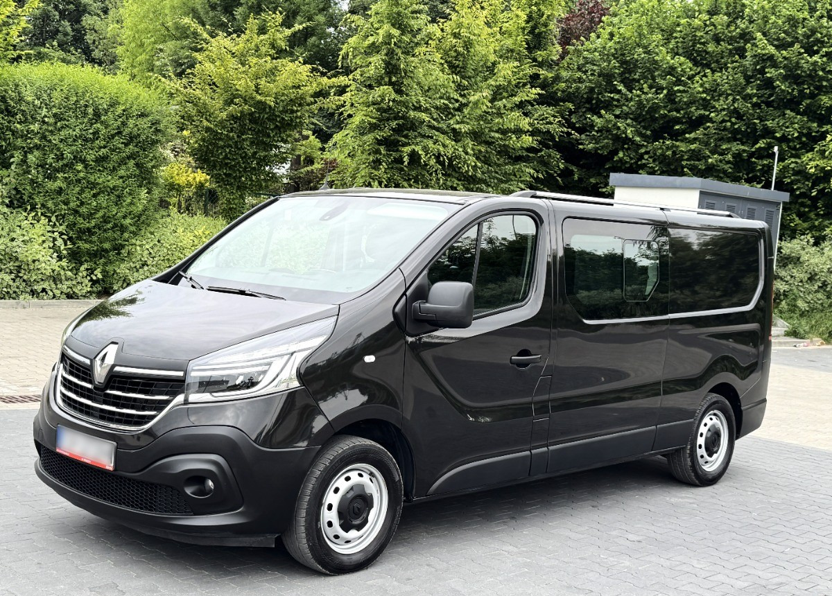 Renault Trafic 2.0 DCI LONG 2021 23 Brygadówka 6os 6 miejsc Spaceclass JAK NOWY - حافلة صغيرة, ميكروباص: صورة 2 Renault Trafic 2.0 DCI LONG 2021 23 Brygadówka 6os 6 miejsc Spaceclass JAK NOWY - حافلة صغيرة, ميكروباص: صورة 2