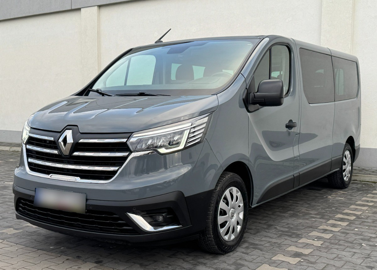 Renault Trafic Long 9 osobowy 2.0 DCI 150 KM Rok 2023 Przewóz osób niepełnosprawnych - حافلة صغيرة, ميكروباص: صورة 1 Renault Trafic Long 9 osobowy 2.0 DCI 150 KM Rok 2023 Przewóz osób niepełnosprawnych - حافلة صغيرة, ميكروباص: صورة 1