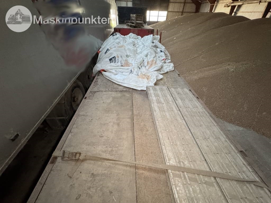 Broshuis E-2190 - مقطورة بلودر منخفض: صورة 5 Broshuis E-2190 - مقطورة بلودر منخفض: صورة 5