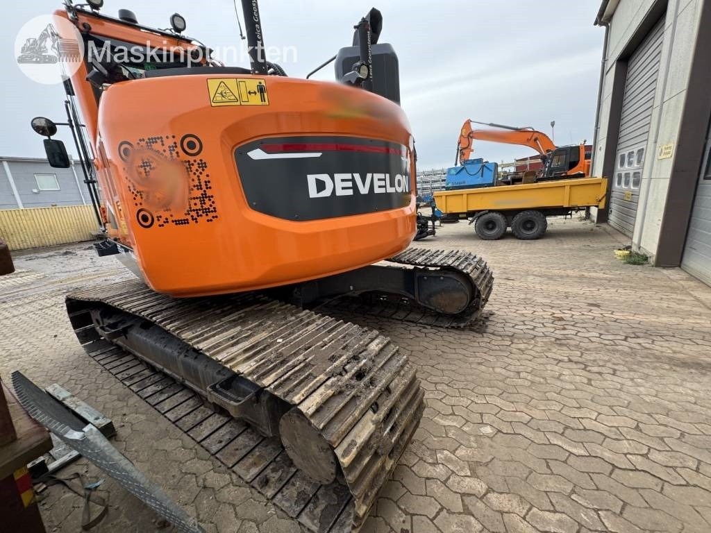 Develon DX 235 LCR - حفار زاحف: صورة 2 Develon DX 235 LCR - حفار زاحف: صورة 2