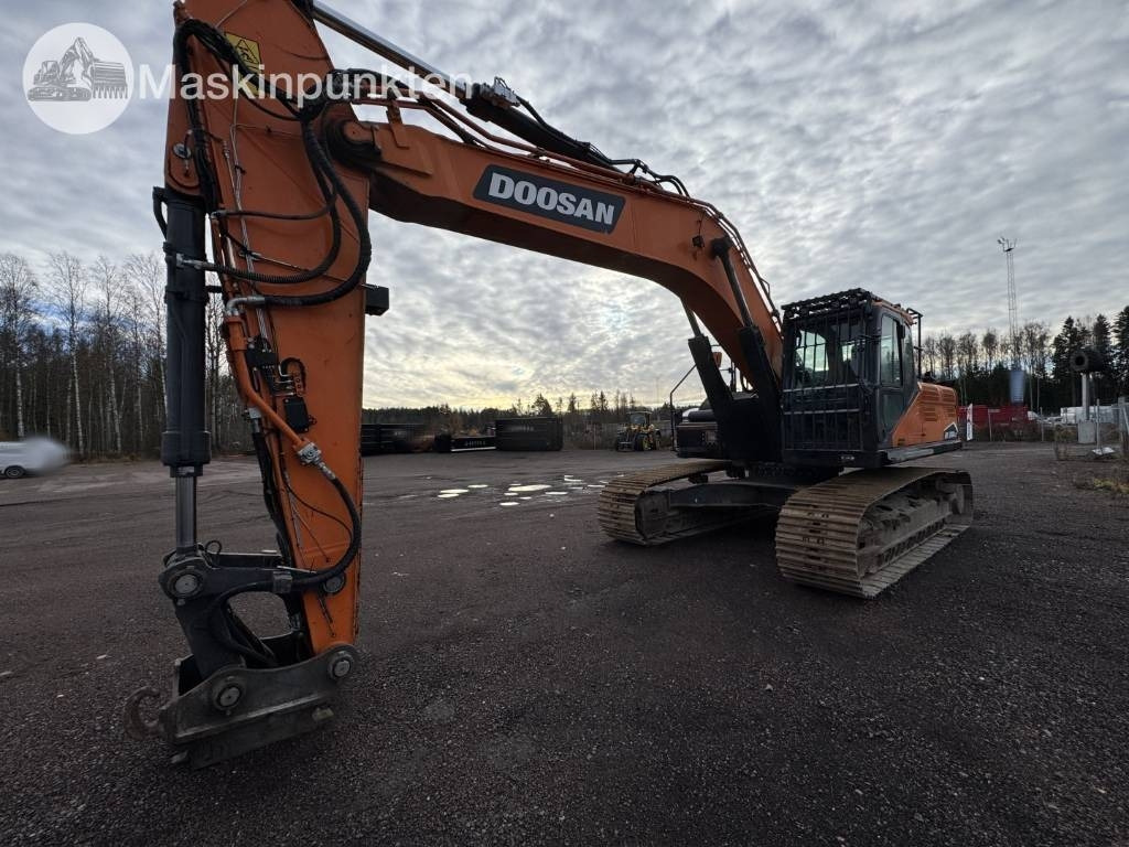 Doosan DX 300 LC - حفار زاحف: صورة 1 Doosan DX 300 LC - حفار زاحف: صورة 1
