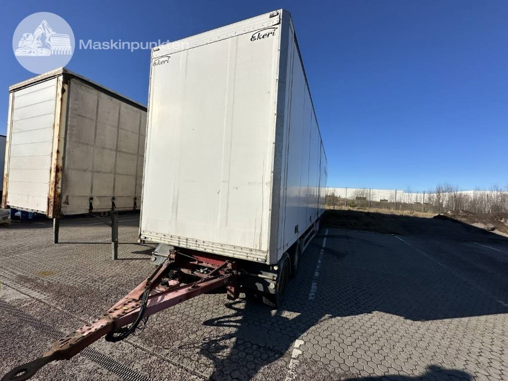 Ekeri L/L-4 - مقطورة بصندوق مغلق: صورة 5 Ekeri L/L-4 - مقطورة بصندوق مغلق: صورة 5
