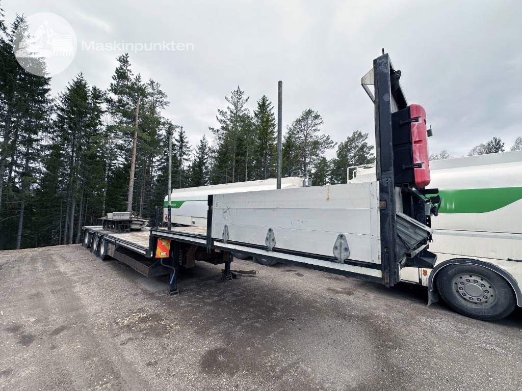 HRD Jumbo Semitrailer - نصف مقطورة مسطحة: صورة 1 HRD Jumbo Semitrailer - نصف مقطورة مسطحة: صورة 1