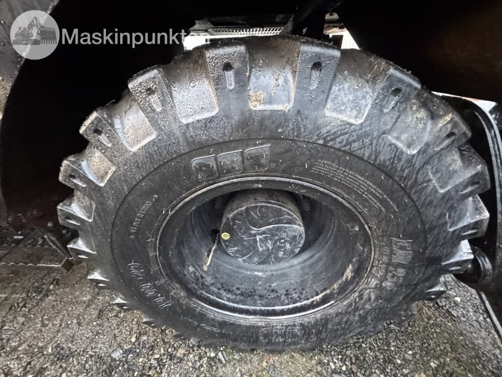 حفار ذو عجلات Hitachi ZX 140 W-3 Med vagn och redskap!: صورة 12 حفار ذو عجلات Hitachi ZX 140 W-3 Med vagn och redskap!: صورة 12