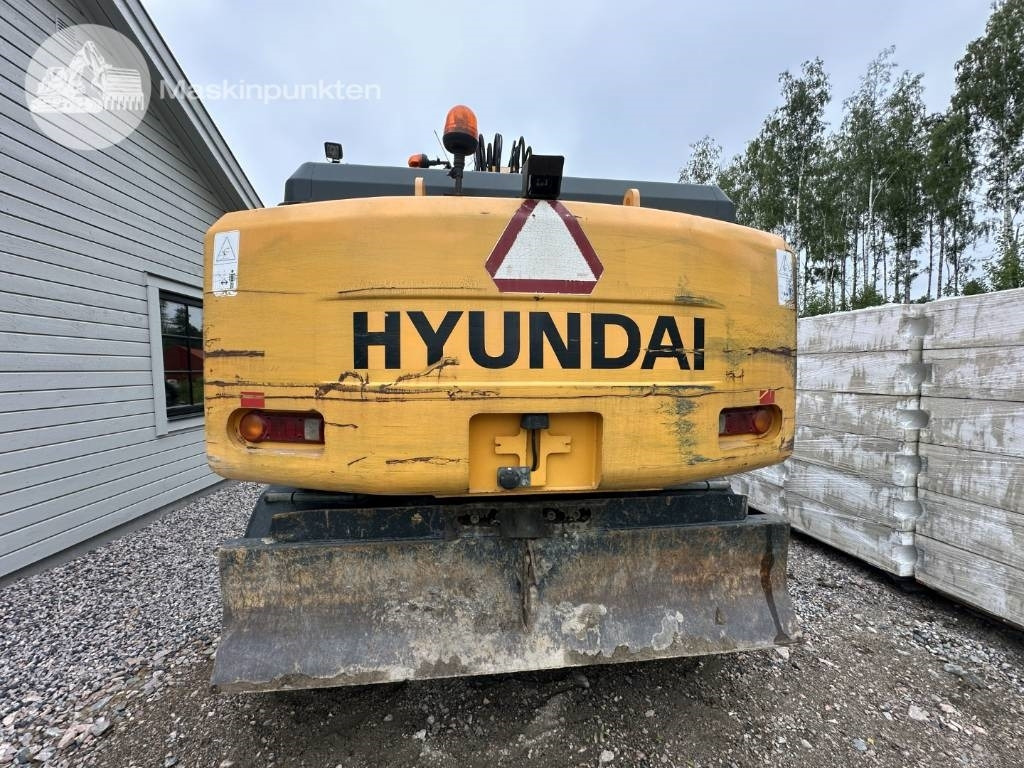 Hyundai Robex 140 W-7 A - حفار ذو عجلات: صورة 5 Hyundai Robex 140 W-7 A - حفار ذو عجلات: صورة 5