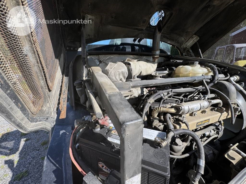 اللودر بعجل JCB 413 K: صورة 47