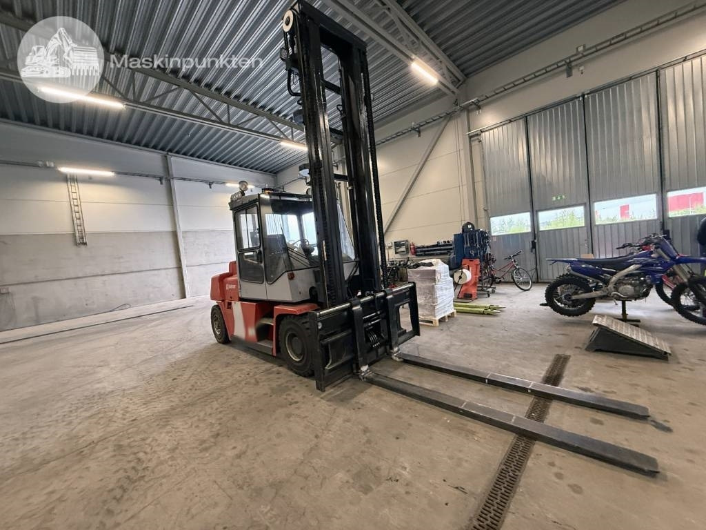 Kalmar DCE 80-6 - رافعة شوكية ديزل: صورة 4 Kalmar DCE 80-6 - رافعة شوكية ديزل: صورة 4