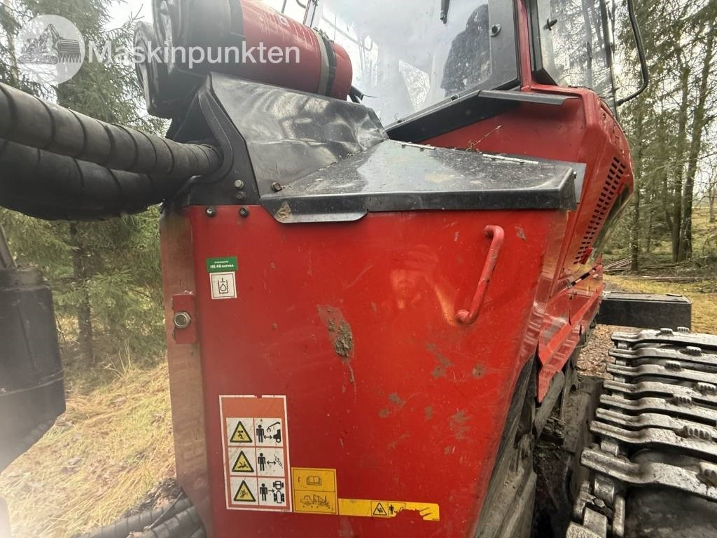 جرار شحن جذوع أشجار الغابات Komatsu 835: صورة 26