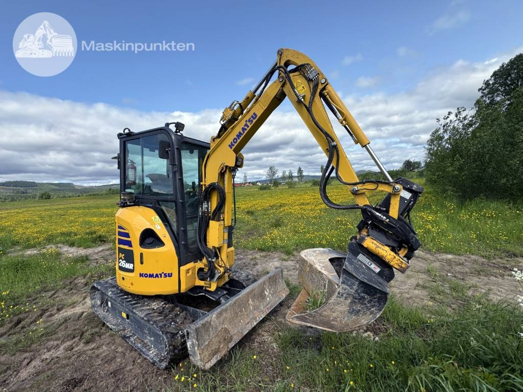 Komatsu PC 26 MR - حفار صغير: صورة 1 Komatsu PC 26 MR - حفار صغير: صورة 1