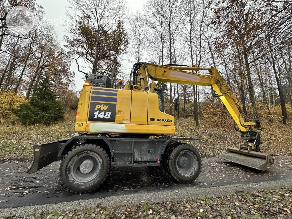 Komatsu PW 148-11 med vagn och redskap - حفار ذو عجلات: صورة 5 Komatsu PW 148-11 med vagn och redskap - حفار ذو عجلات: صورة 5