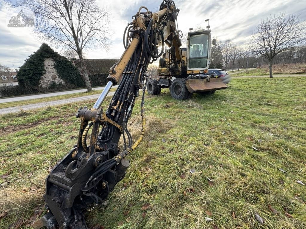 Liebherr A 310 B - حفار ذو عجلات: صورة 4 Liebherr A 310 B - حفار ذو عجلات: صورة 4