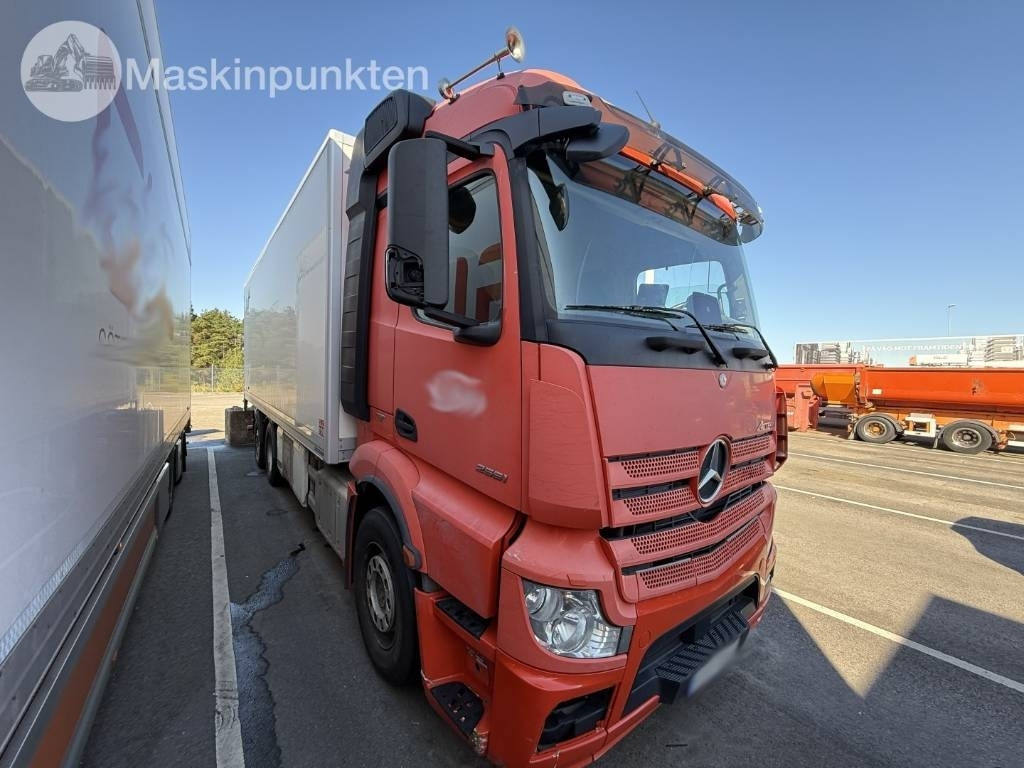 Mercedes-Benz Actros 2551 - شاحنة ذات مبرد: صورة 3 Mercedes-Benz Actros 2551 - شاحنة ذات مبرد: صورة 3