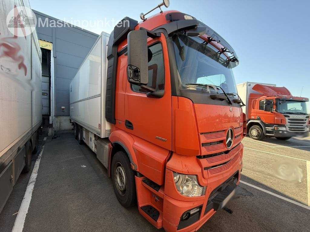Mercedes-Benz Actros 2551 - شاحنة ذات مبرد: صورة 3 Mercedes-Benz Actros 2551 - شاحنة ذات مبرد: صورة 3