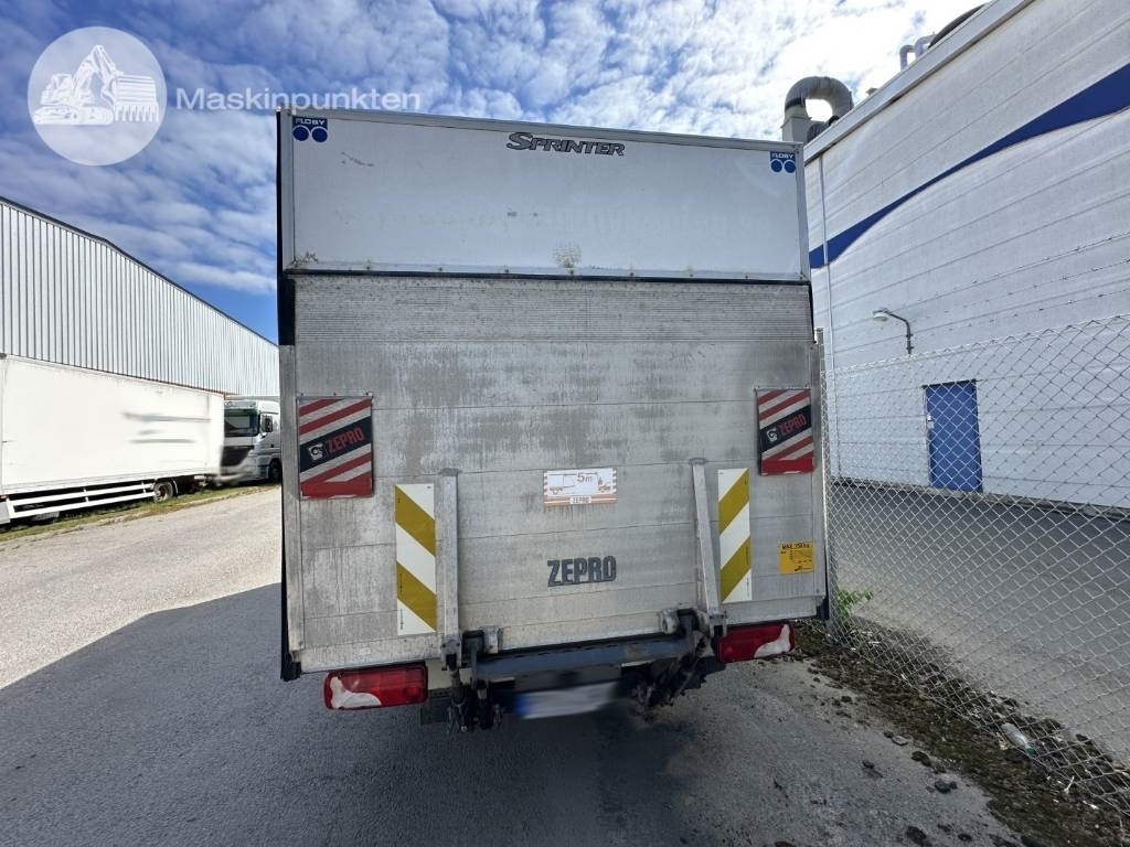 Mercedes-Benz Sprinter 315 CDI - شاحنة بصندوق مغلق: صورة 5 Mercedes-Benz Sprinter 315 CDI - شاحنة بصندوق مغلق: صورة 5